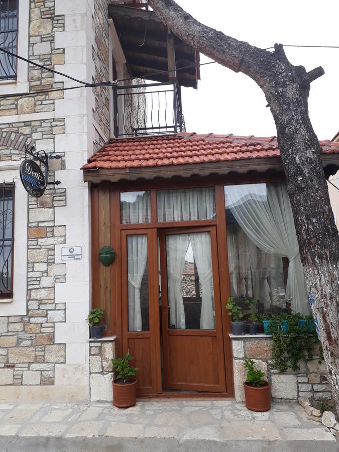 Deniz Hotel Yenifoca Eksteriør billede